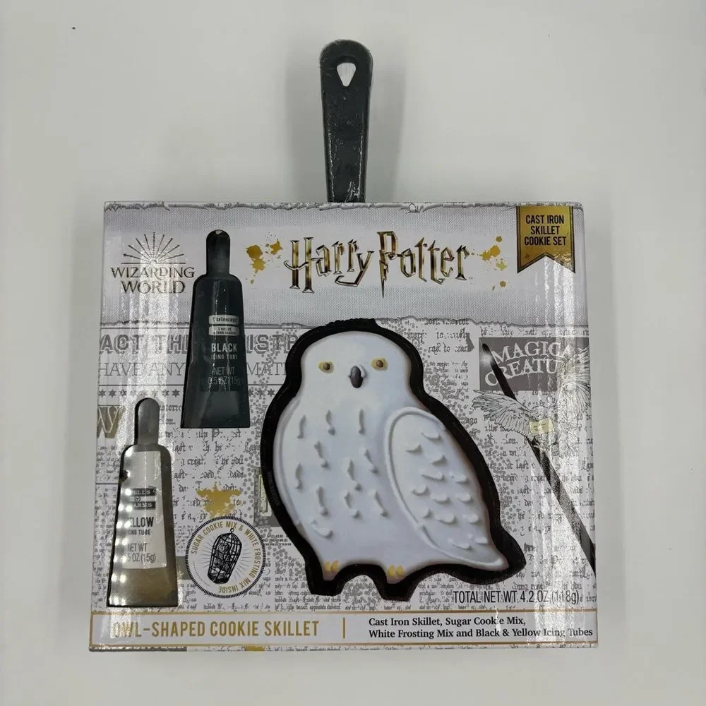 NIB Harry‎ Potter Owl-Shaped Cookie Skillet